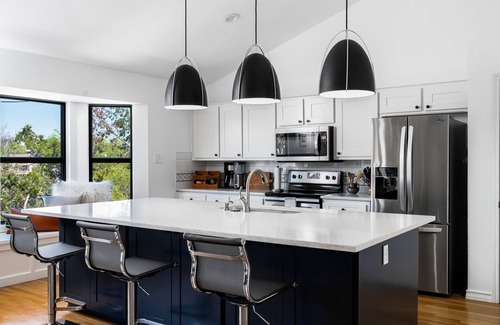 Austin Hills Casa | Misty Hill ~Best View in Austin~ Luxury Pool Oasis