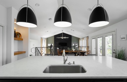 Austin Hills Casa | Misty Hill ~Best View in Austin~ Luxury Pool Oasis