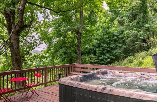 Boone Casa | Misty Mornings Escape