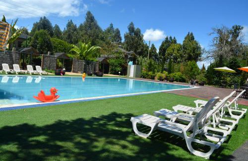 Naro Moru Cabina | Misty Mountain Lodge