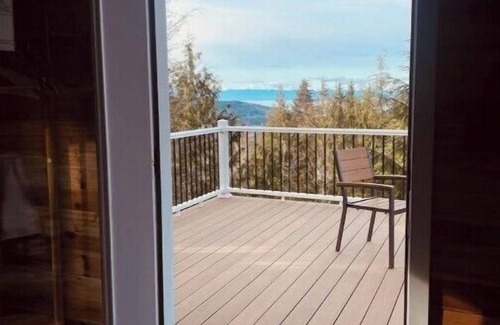 Port Angeles Cabina | Misty mountain retreat cabin - Pod B