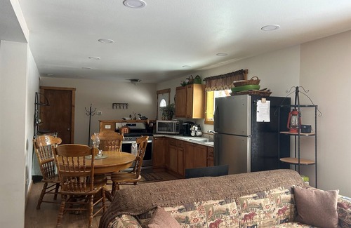 Sterling Apartamento | Misty Mountain View - Sterling Two Bedroom Apartment