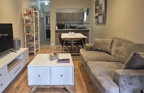 Durbanville Apartamento | Mistys Apartment Durbanville