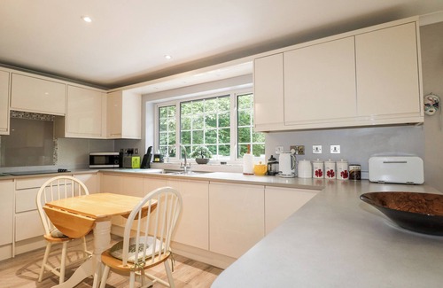 Crawley Down Apartamento | Miswells Cottages - Vista al lago, TURNERS HILL