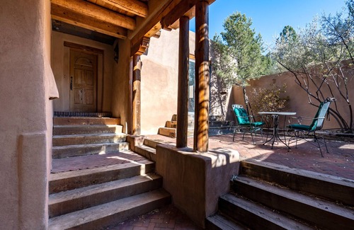 North Hills Casa | Mitchell's East Side