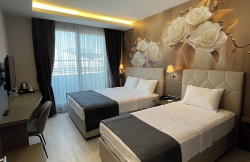 Old Town Hotel | Mithras Hotel