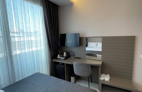 Old Town Hotel | Mithras Hotel