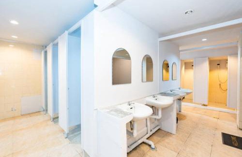 Ploenchit Apartamento | Mitr INN Sukhumvit 2 - BTS Nana มิตร อินน์ สุขุมวิทซอย 2 บีทีเอส นานา