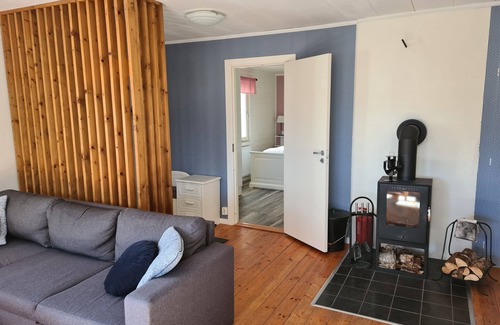 Lesjofors Casa | Mittelschweden Gut Ausgestattetes Ferienhaus am See mit Motorboot und Steg