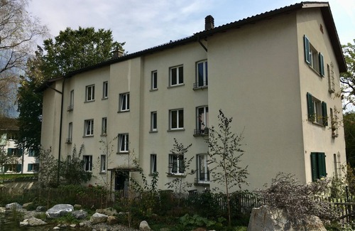 Glarus Apartamento | Manopla in der Kleinsten Hauptstadt der Schweiz