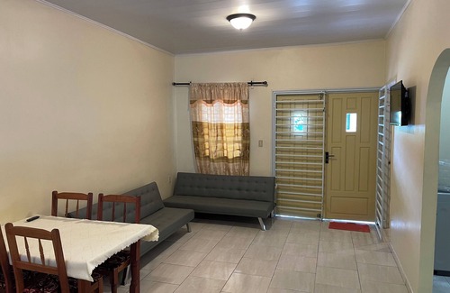 Paramaribo Casa | MIUR VAKANTIEWONINGEN 1