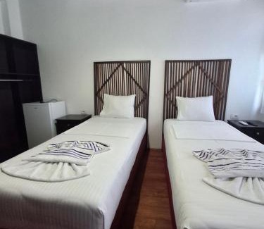 Gjirokaster Casa | MiziriGuestHouse