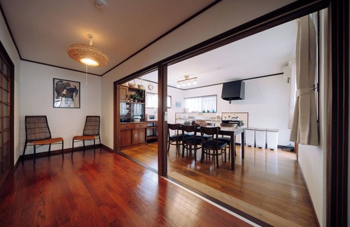 Kurashiki Casa | MIZUSHIMA OLD HOUSE|Family and friends|Nostalgic house|98 ㎡|Parking lot|Bikan Historical Quarter 20 min.|Seto Ohashi Bridge 30 min.|Naoshima