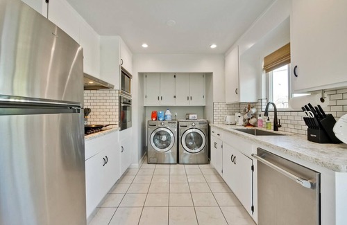 Santa Clara Casa | MJ@Cozy 2B1B Duplex / AC / Walk to Shopping 1891