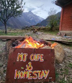 Kullu Casa | MJ's cafe and homestay