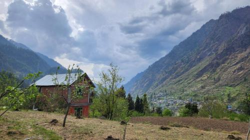 Kullu Casa | MJ's cafe and homestay
