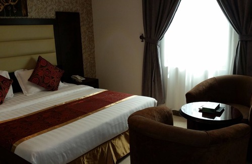 Al Ulaya Hotel | Mkani Apartment