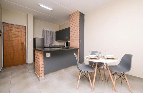 Greater Johannesburg Metropolitan Area Apartamento | Mkhonto's waterfall ridge