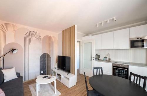 Zagreb Apartamento | ML Apartment-2Bedroom free parking -Self check in