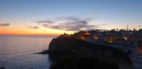 Carvoeiro Apartamento | ML Central Vila Apartment
