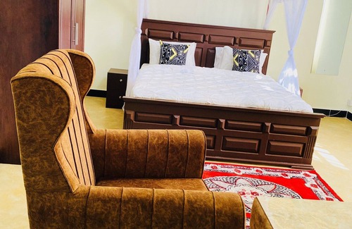 Dodoma Hotel | MLIMWA HILL PALACE