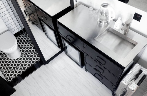 Eulji-ro Hotel | Mmmio II Design Residence Myeongdong