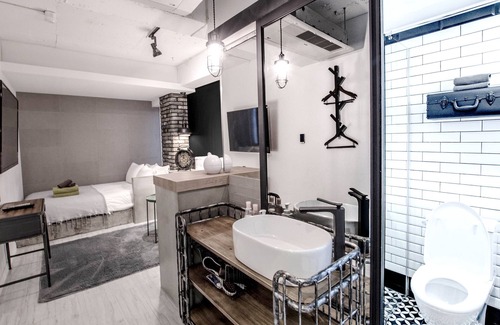 Eulji-ro Hotel | Mmmio II Design Residence Myeongdong