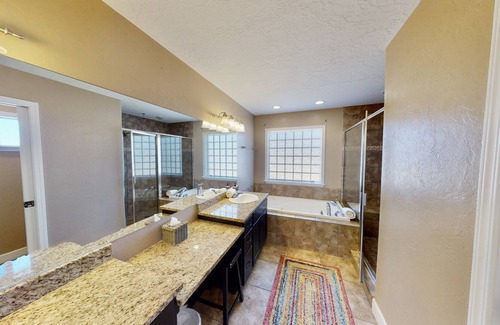 Moab South Valley Casa | Moab Desert Home: 4 BR / 2. 5 BA casa independiente en Moab, para 10 personas