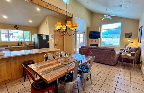 Moab South Valley Casa | 3 baños Rim Village, en la cerca sur, excelentes vistas, lugar muy cómodo para quedarse