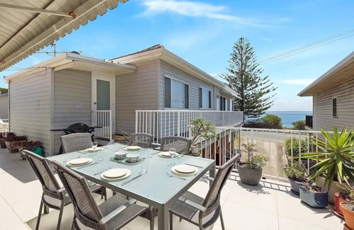 Port Stephens Council Casa | Moana Blue at Shoal Bay