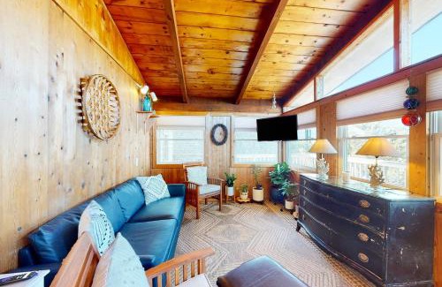 Avon Casa | Moana Makani