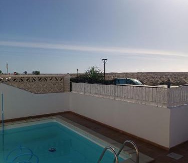 Corralejo Hostal | MOANA SURF HOUSE