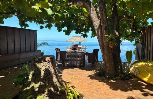 Punaauia Casa | Moana Waterfront Bungalow
