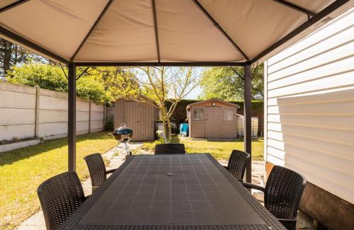 St-Georges-de-la-Riviere Casa | Mobile Home - 700m de la plage