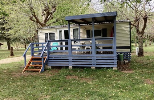 Carlux Casa | Mobil Home à Partager en Famille ou Entre Amis, à Quelques Mètres de la Dordogne