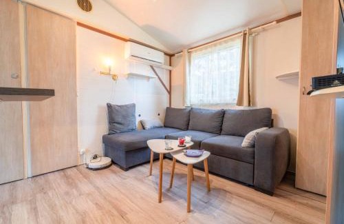 Mimizan Casa | Mobil-home 2 chambres avec climatisation, terrasse et piscine à Mimizan - FR-1-50-162