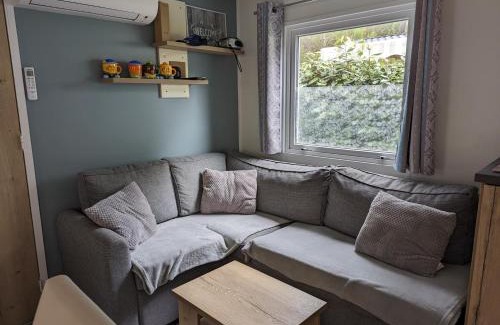 Les Mathes Otro | Mobil home climatisé récent 2 salles d'eau, 2 WC à SIBLU Bonne Anse plage
