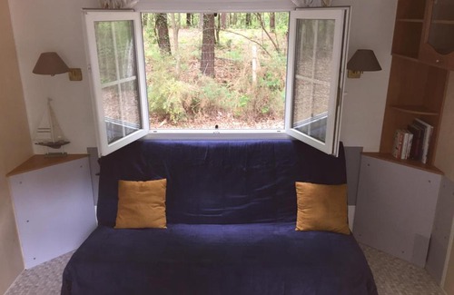 La Teste-de-Buch Casa | Mobil -home dans un camping arboré et calme