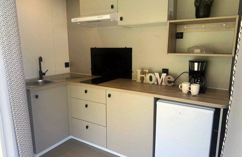 Saint-Vincent-de-Cosse Casa | Mobil-Home Komfort Cahita17.8m2 (1Schlafzimmer) + überdachte Terrasse 13.5m2 2 Personen