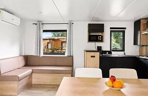 Torreilles-Plage Casa | Mobil-home | Premium Exclusive | 3 Bedrooms | 6 sleeps | Raised terrace | A/C | TV