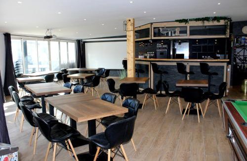 Clohars-Carnoet Otro | Mobil Home XXL 4 chambres - Camping du Quinquis