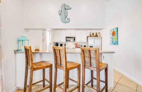 Fort Morgan Pines Casa | Mobile Bay Home w/ Fishing Dock - 1 Block to Beach & Near Marina