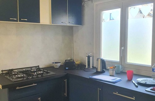 Montfermier Chalet De Esquí | Mobile-gite 6 Persoons Zeer Prive met Groot Terras en Uitzicht op het Meer