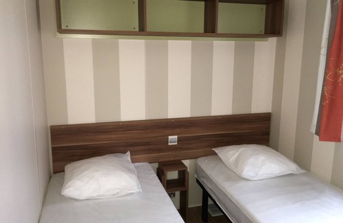 Rustrel Casa | casa móvil camping le colorado