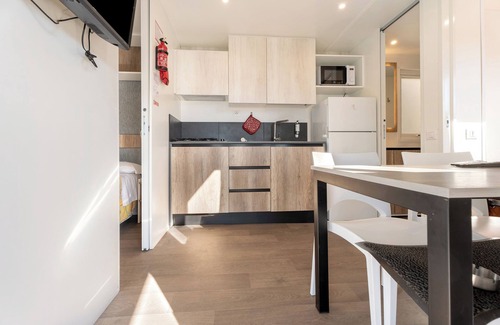 Ispra Apartamento | Casa móvil 'Casa Mobile Standard 1' con vistas al lago, Wi-Fi y aire acondicionado