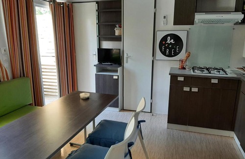 La Roque-d'Antheron Otro | mobile home entierement équipé