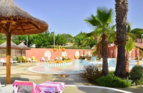 Bessan Casa | Casa móvil en Bessan con piscina comunitaria