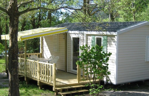 Veynes Casa | Alquiler de casas móviles de camping tranquilas praderas