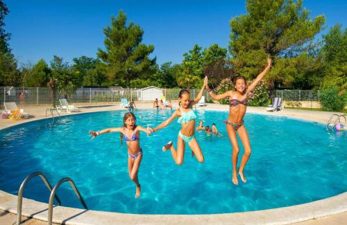 La Roque-d'Antheron Otro | Mobile home tout confort Alexandre