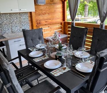 Hrastnik Apartamento | Mobile house T&N